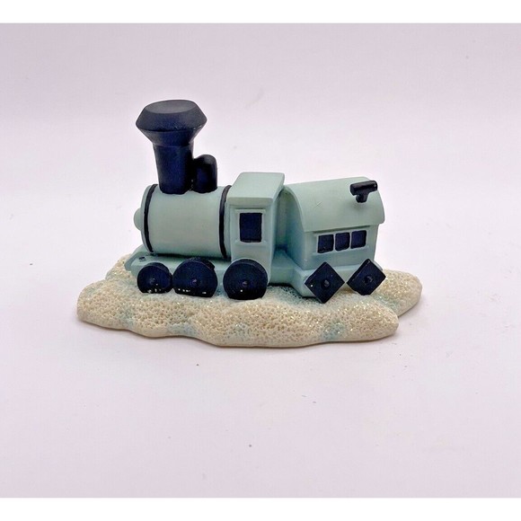 Rudolph And The Island Of Misfit Toys Train Mini Figurine Used - Picture 3 of 7